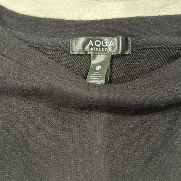 NWT aqua athletic by Bloomingdales XS black with white stripe knit set - Picture 4 of 7